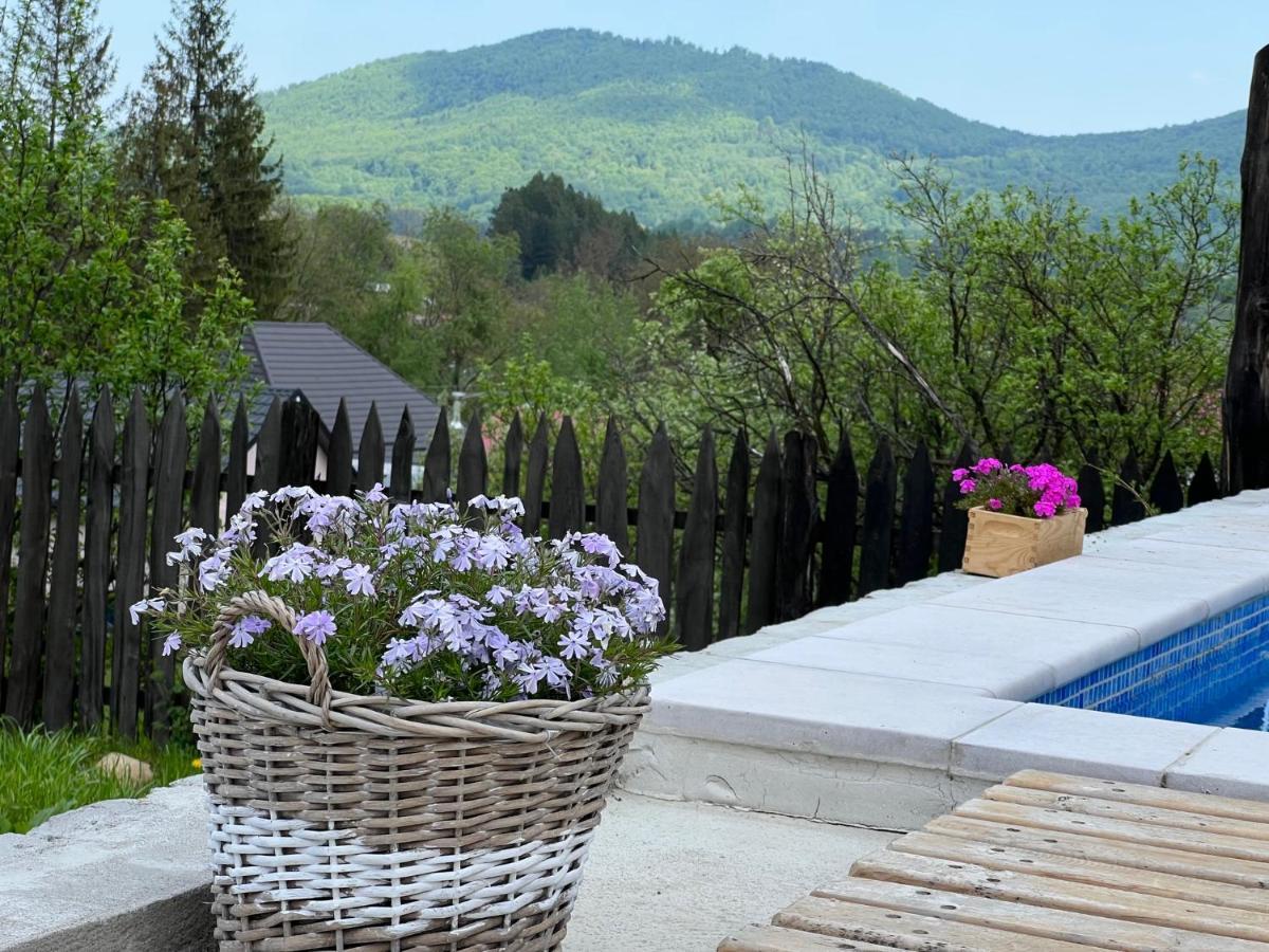 Casa Thymus Villa Soveja Buitenkant foto