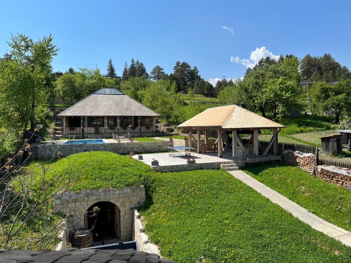 Casa Thymus Villa Soveja Buitenkant foto