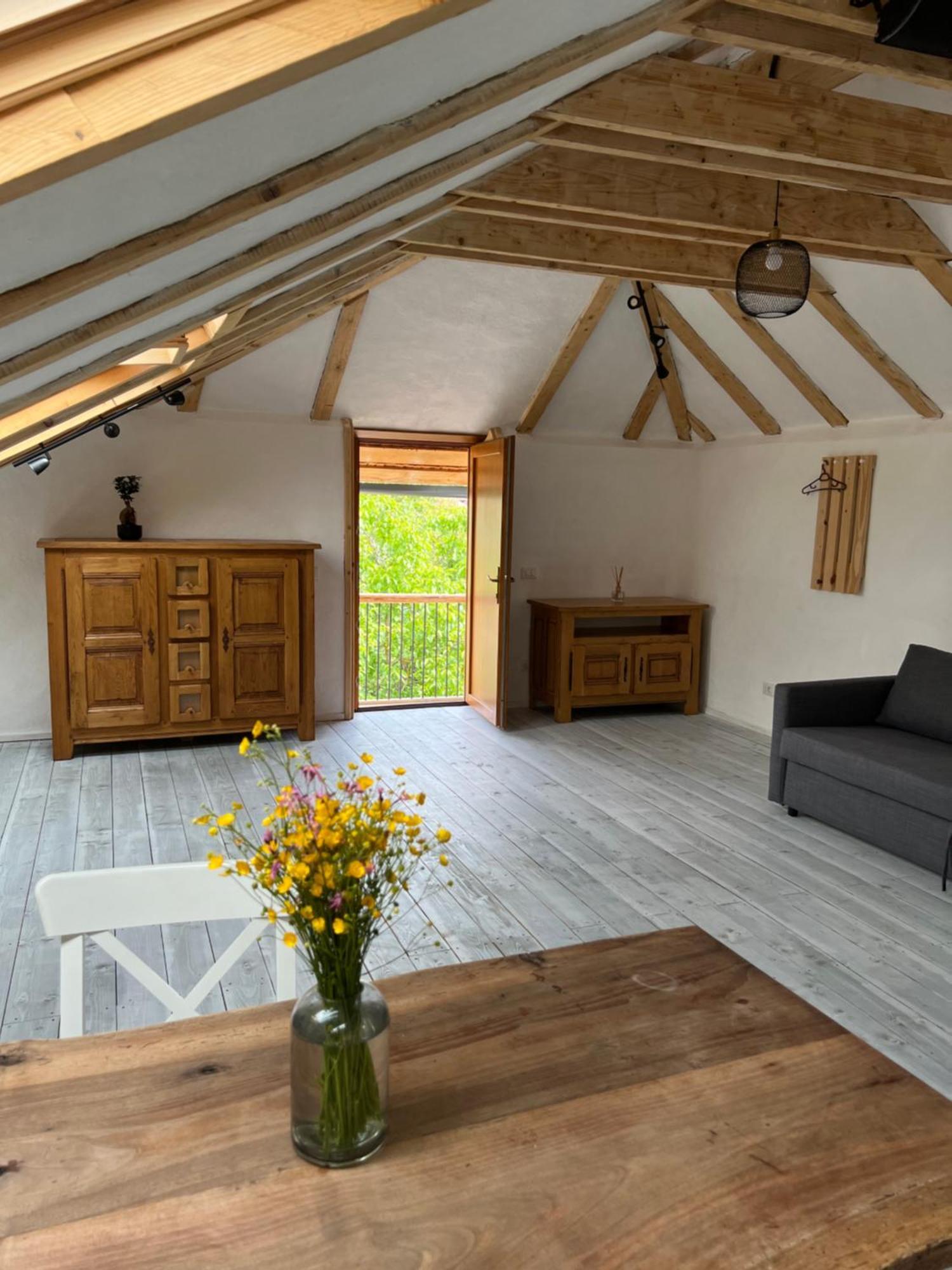 Casa Thymus Villa Soveja Buitenkant foto