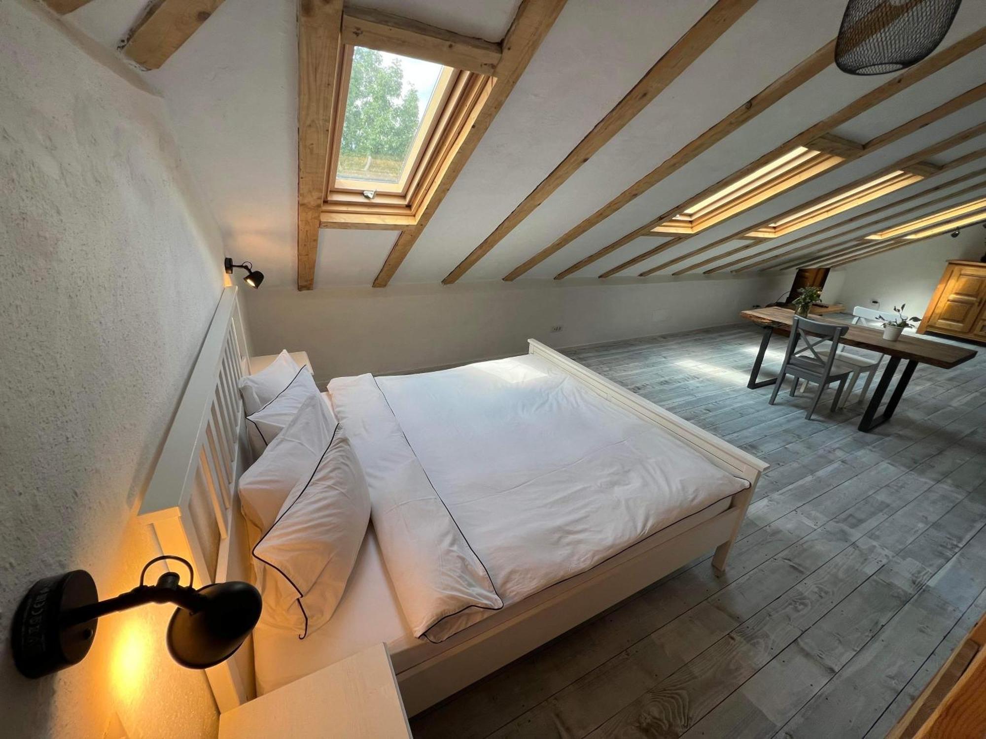 Casa Thymus Villa Soveja Buitenkant foto